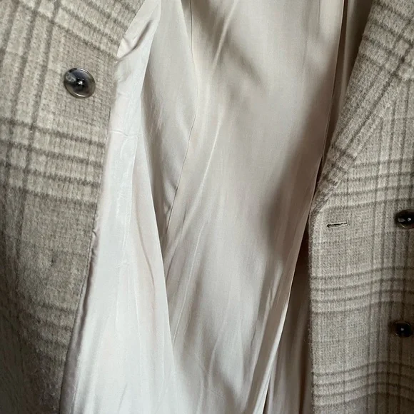 Reformation Plaid Tan Coat - Picture 7 of 14